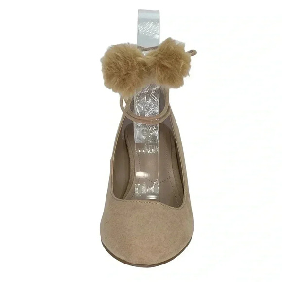 Charles David Libby Nude Microfiber Womens Heels Size 6M - Picture 4 of 12